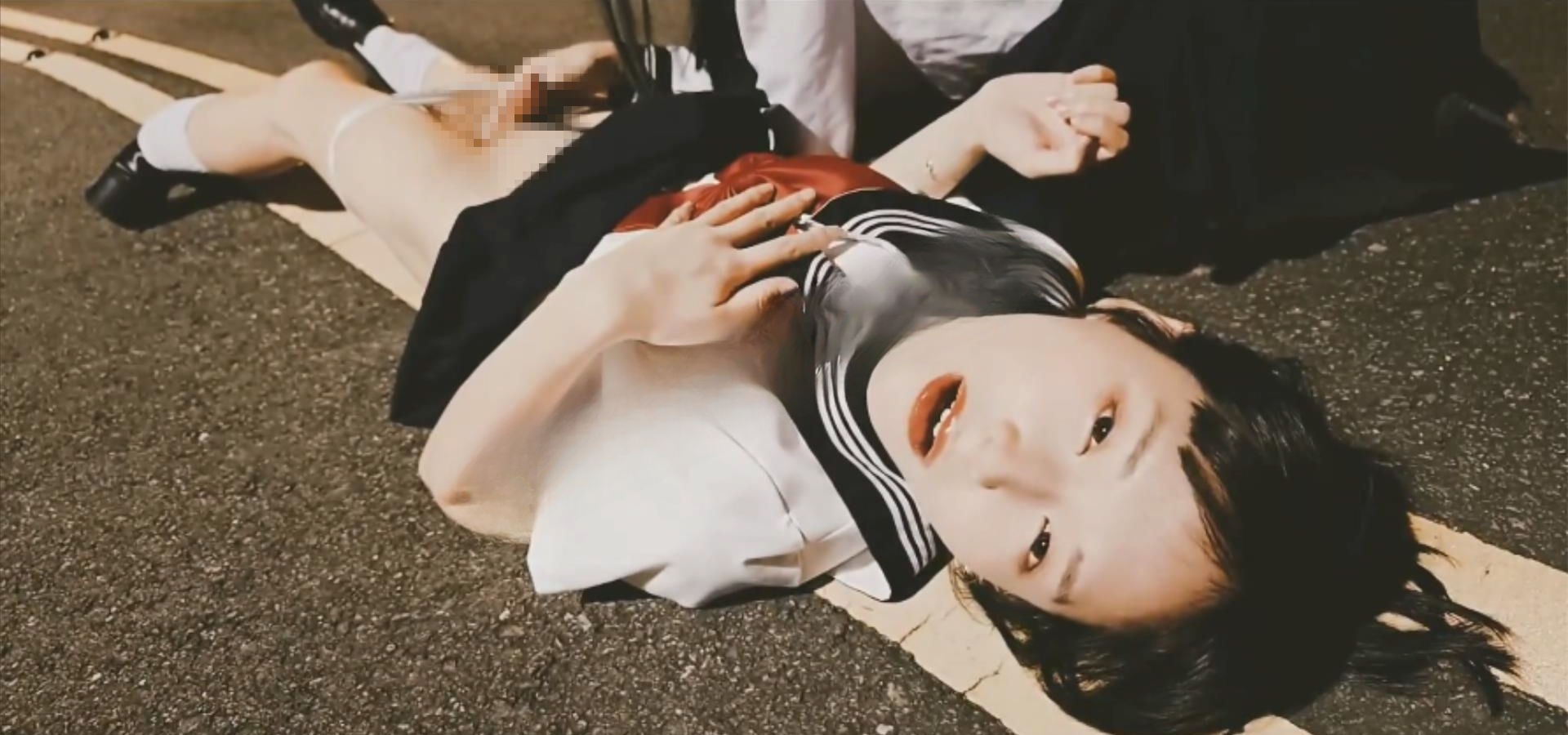 洪筱鈞 - 极品网红TS  延道女子高校生X2