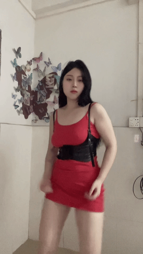 无刺榴莲  - 推特动感舞姬 首次露脸全裸舞顶上定制 全程高能